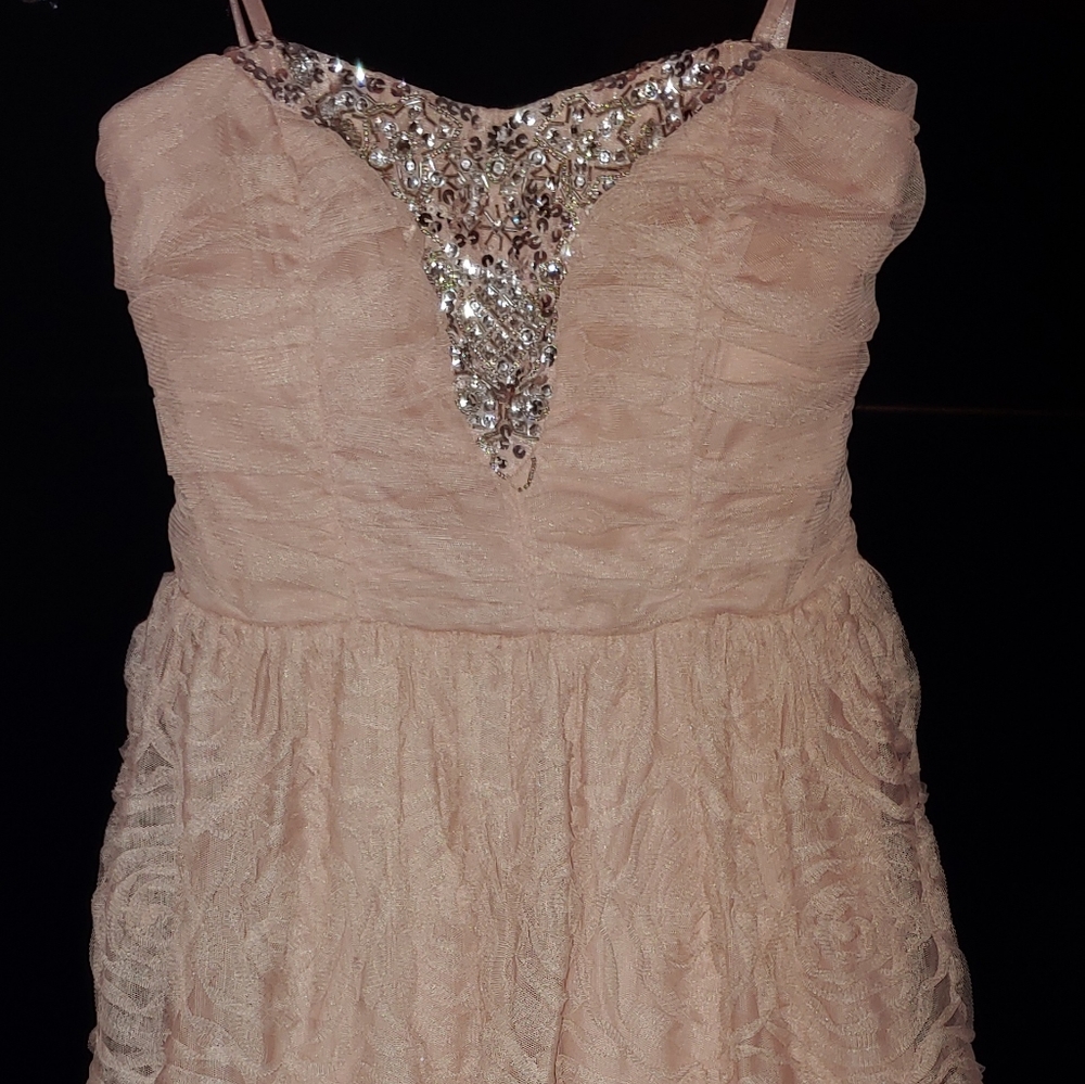 New URBAN NATIVE Blush Cocktail Dress